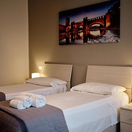 Vista Apartments เวโรนา ภายนอก รูปภาพ